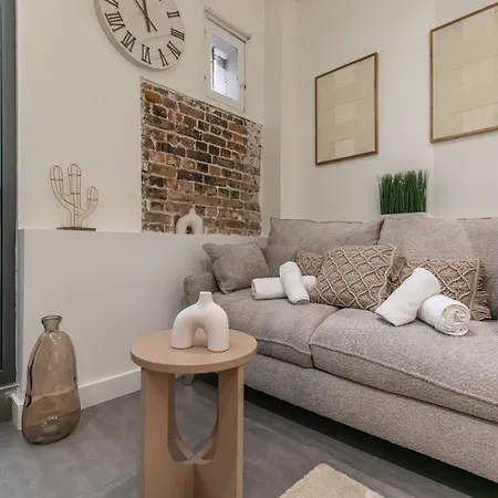 Mba - Splendide - Proche Nation Appartement